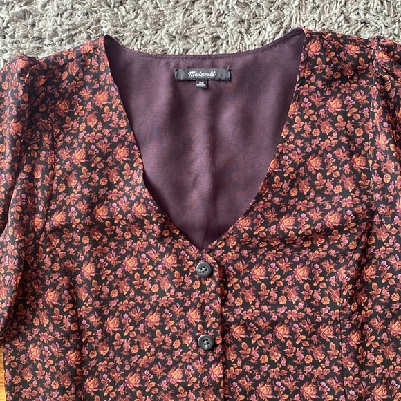 Madewell (Re)sourced Georgette Smocked-Cuff Button-Front Top in Orchard Floral - Picture 7 of 16